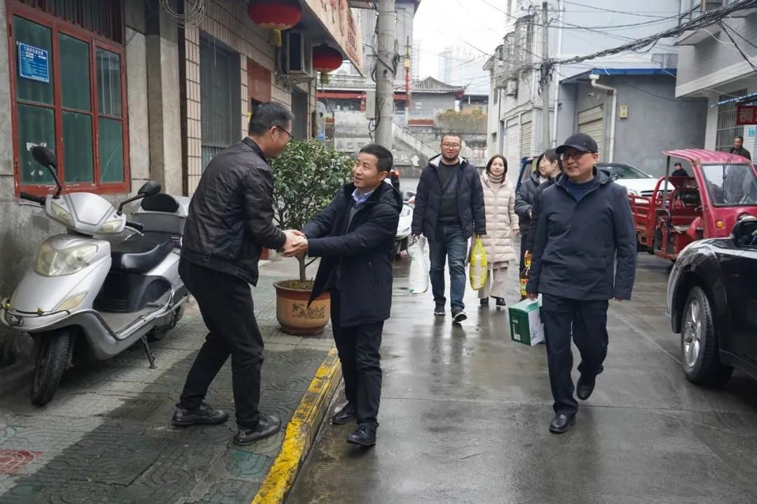 集團(tuán)工會開展春節(jié)慰問活動